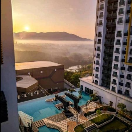 Mesahill Nilai 2 Room Condo - Fast Wifi, Amazing Pool & Tv Exterior foto